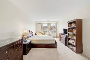 120-27 Riviera Ct, College Point, NY 11356 - Photo 22