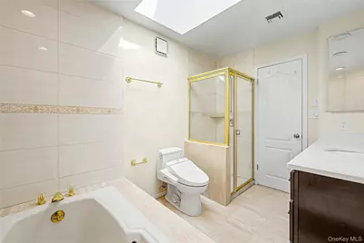 12027 Riviera Court #2B, College Point, NY 11356 - Photo 24