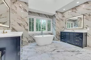 12 Saddle Ridge Rd, Old Westbury, NY 11568 - Photo 26