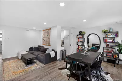 223 Artist Lake Drive, Middle Island, NY 11953 - Photo 6