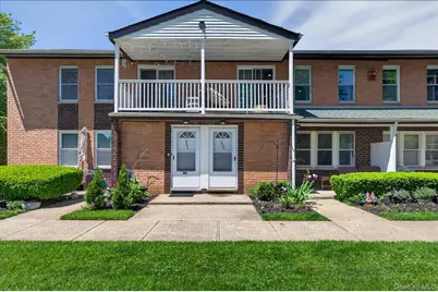 223 Artist Lake Drive, Middle Island, NY 11953 - Photo 2