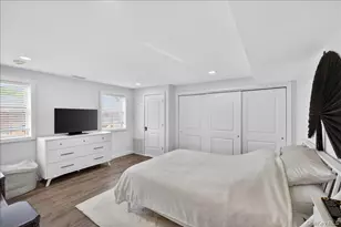 223 Artist Lake Dr, Middle Island, NY 11953 - Photo 10