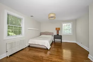 51 Deepdale Dr, Manhasset, NY 11030 - Photo 18