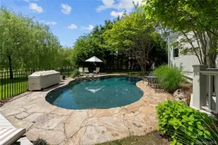 11 Hickory Rd, Woodmere, NY 11598 - Photo 42