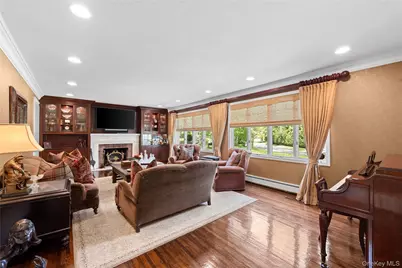 11 Hickory Road, Woodmere, NY 11598 - Photo 8