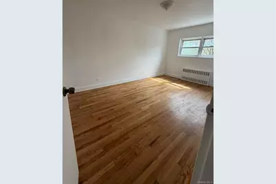 4048 Harper Avenue #3, Bronx, NY 10466 - Photo 6