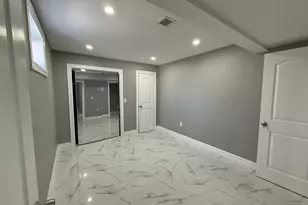 146-02 180th St, Jamaica, NY 11434 - Photo 24