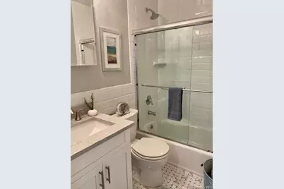 9 Williams Boulevard #18-1B, Lake Grove, NY 11755 - Photo 6