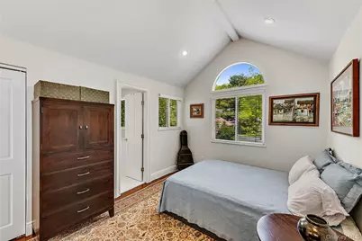 127 Stone Bridge Square, Chappaqua, NY 10514 - Photo 12