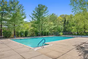 127 Stone Bridge Square, Chappaqua, NY 10514 - Photo 22