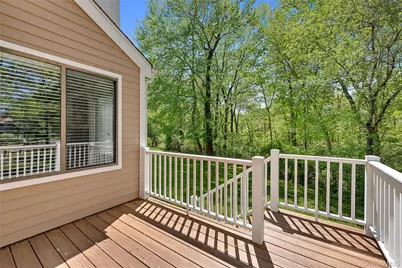 127 Stone Bridge Square, Chappaqua, NY 10514 - Photo 18