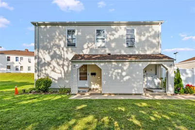 200 Lowndes Avenue #A, Huntington Station, NY 11746 - Photo 2
