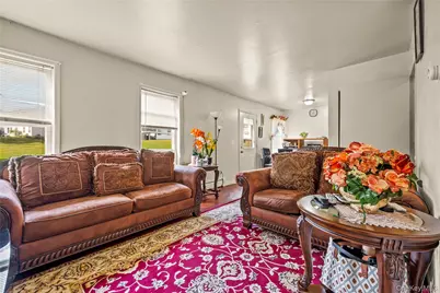 200 Lowndes Avenue #A, Huntington Station, NY 11746 - Photo 10