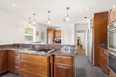 1 Main Street, Purdys, NY 10578 - Photo 10