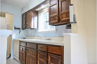 83 Sycamore Drive #83, Middletown, NY 10940 - Photo 6