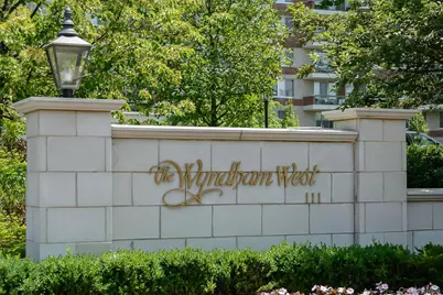 111 Cherry Valley Avenue #304, Garden City, NY 11530 - Photo 2