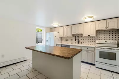 280 Holbrook Road, Ronkonkoma, NY 11779 - Photo 24