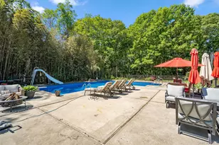280 Holbrook Rd, Ronkonkoma, NY 11779 - Photo 26