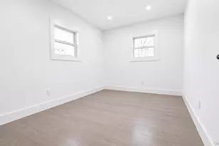 43 Yennicock Ave, Port Washington, NY 11050 - Photo 10