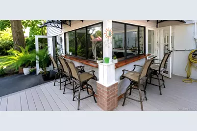 64 Crestwood Boulevard, Poughkeepsie, NY 12603 - Photo 12