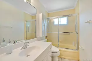 205 Villa Ave, Deer Park, NY 11729 - Photo 10