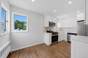 986 Cayuga Rd, West Hempstead, NY 11552 - Photo 10