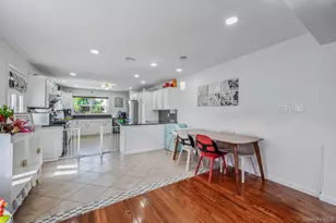 2454 Jefferson St, East Meadow, NY 11554 - Photo 8