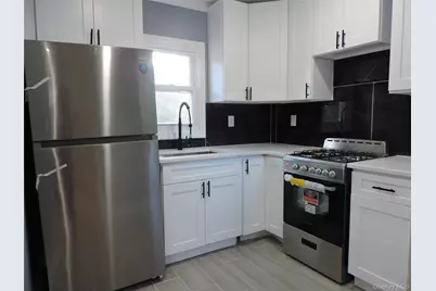 23 Maple Avenue, Hempstead, NY 11550 - Photo 4
