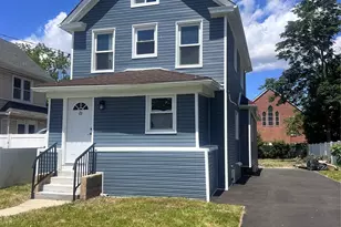 23 Maple Ave, Hempstead, NY 11550 - Photo 2