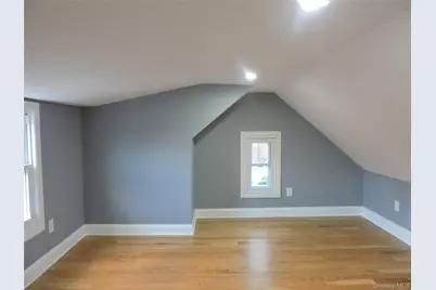 23 Maple Avenue, Hempstead, NY 11550 - Photo 8