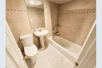 249 Cold Spring Road, Syosset, NY 11791 - Photo 18