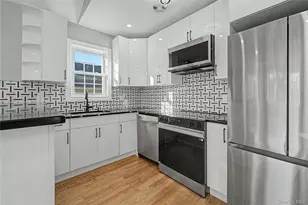 120-37 170th St, Jamaica, NY 11434 - Photo 10