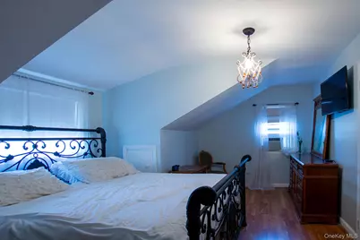 51 Hoffman Street, Franklin Square, NY 11010 - Photo 16