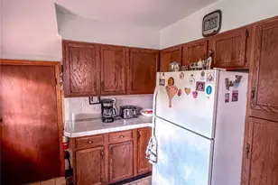 59 Chatterton Ave, White Plains, NY 10606 - Photo 8