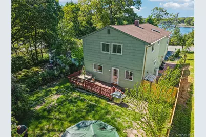 244 Lakeside Trail, Ridge, NY 11961 - Photo 40