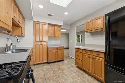 244 Lakeside Trail, Ridge, NY 11961 - Photo 22