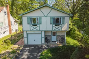 244 Lakeside Trail, Ridge, NY 11961 - Photo 34