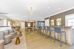 402 Grist Mill Cir, Roslyn, NY 11576 - Photo 28