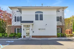 402 Grist Mill Cir, Roslyn, NY 11576 - Photo 22