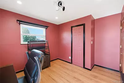 129 Sherman Street, Brentwood, NY 11717 - Photo 14
