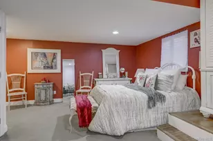 121 Laurel Ln, Syosset, NY 11791 - Photo 26
