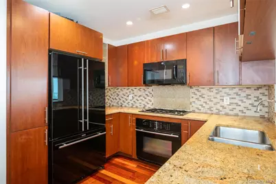 175 Huguenot Street #1607, New Rochelle, NY 10801 - Photo 2