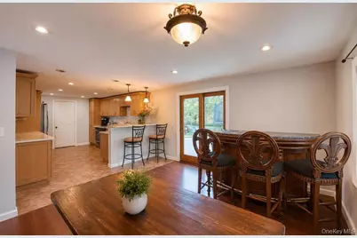 3 Sugar Pine Circle, Medford, NY 11763 - Photo 12