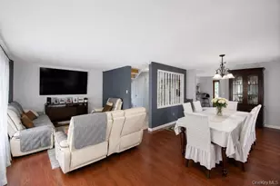 3 Sugar Pine Cir, Medford, NY 11763 - Photo 6