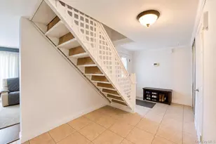 3 Sugar Pine Cir, Medford, NY 11763 - Photo 20
