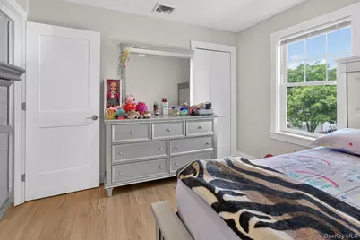 9 Okane Street, Central Islip, NY 11722 - Photo 30