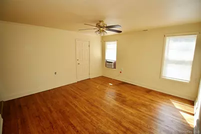 160 Orange Turnpike #A, Sloatsburg, NY 10974 - Photo 2