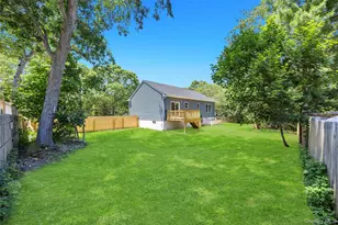 29 Dana Ave, Mastic, NY 11950 - Photo 8