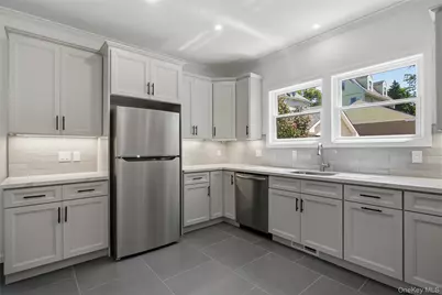 141 Forest Avenue, Yonkers, NY 10705 - Photo 12