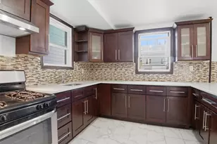 2851 Briggs Ave, Bronx, NY 10458 - Photo 10